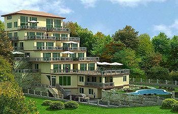 Villa Eden Golden Sands Exterior photo